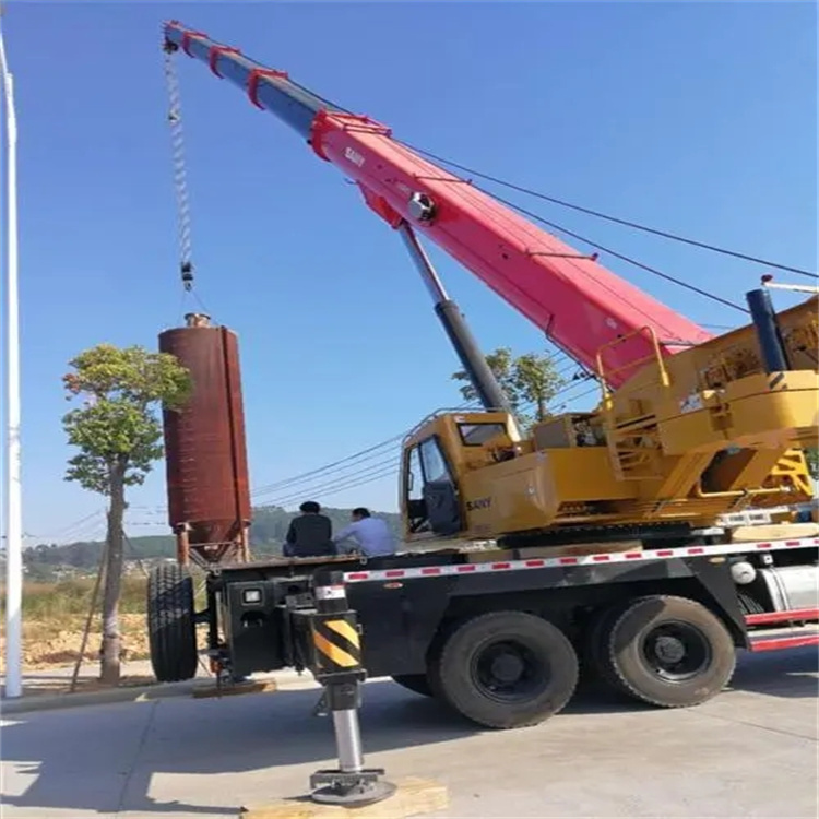 泰州高港专业吊车租赁多少钱