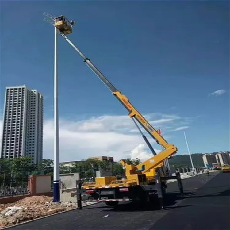 泰州高港维修路灯的曲臂升降车出租