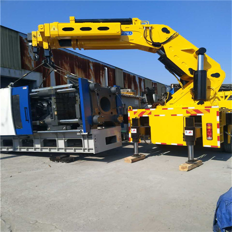 泰州高港大吨位折臂吊出租