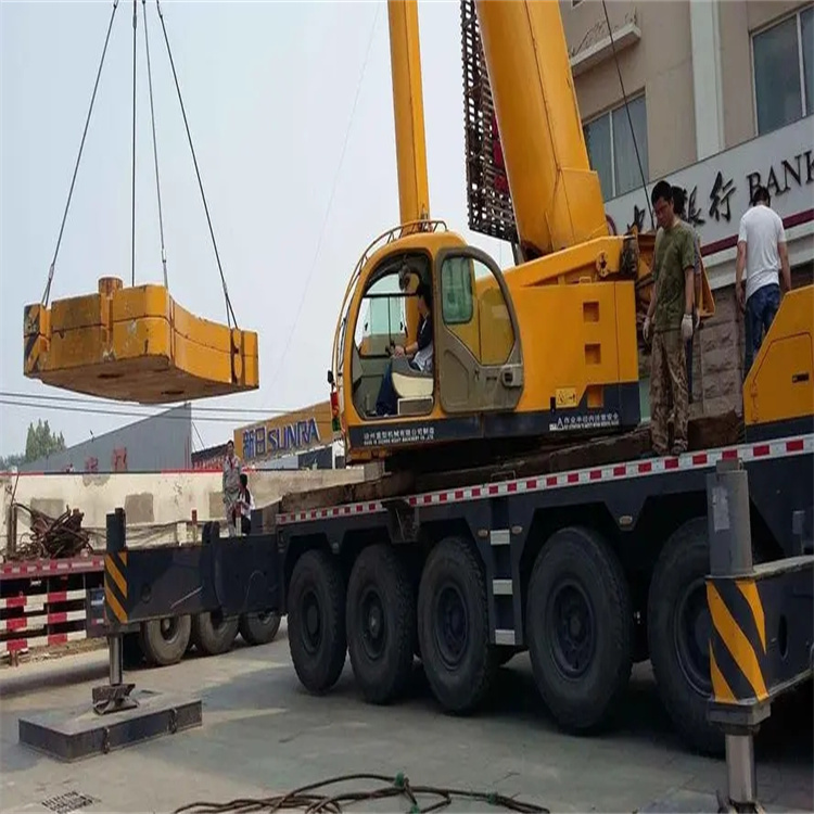 泰州高港当地吊车出租|机器吊装|75吨|工厂搬迁服务